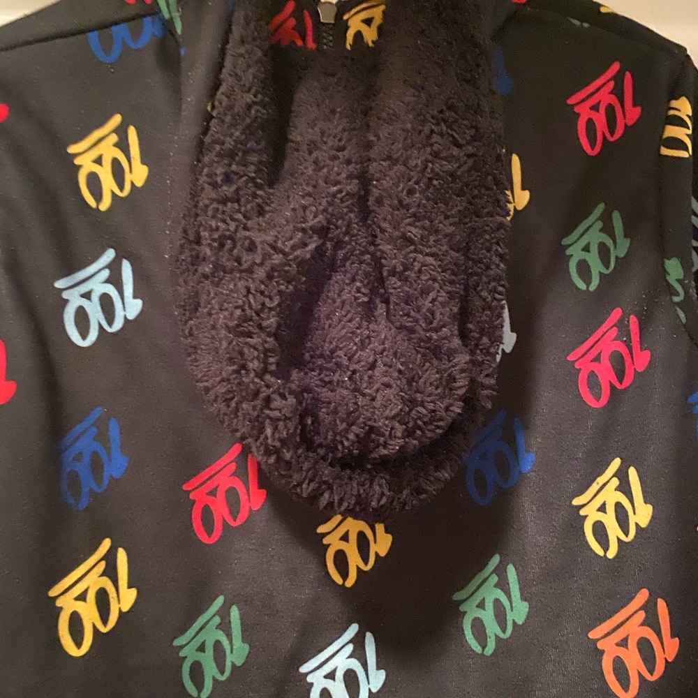 Jacket - Picture 3 of 3